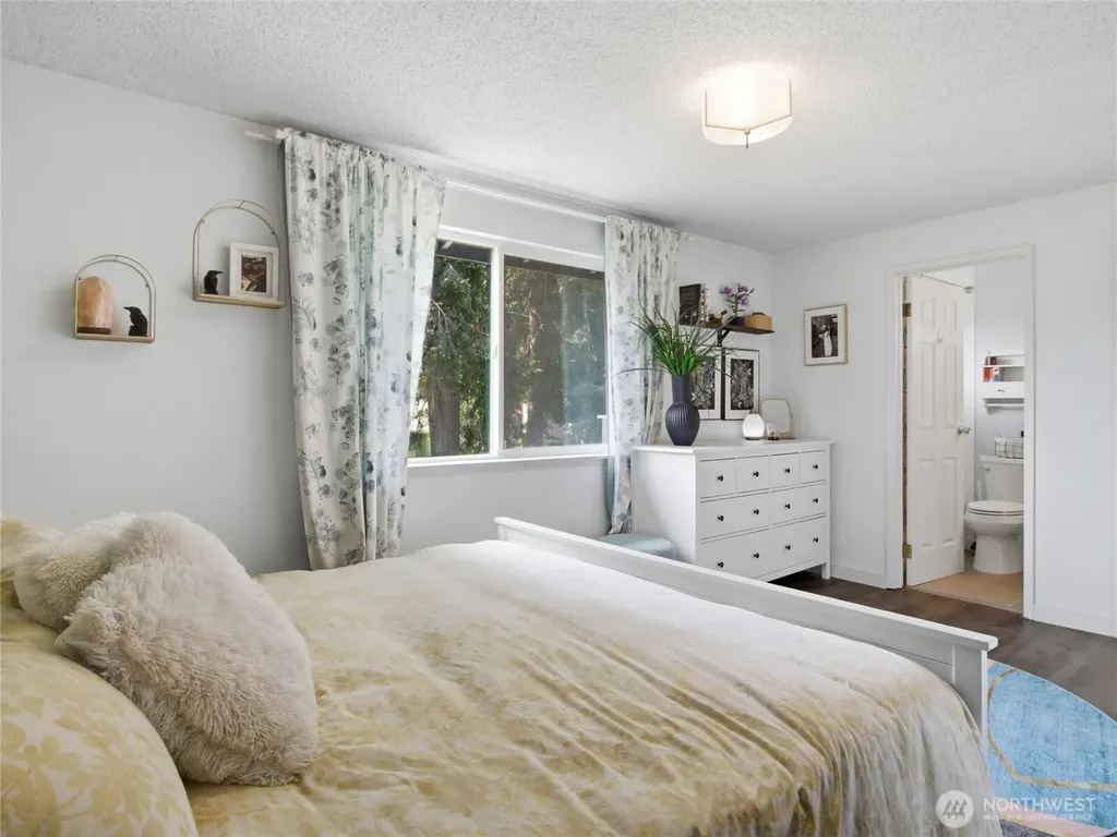 5705 18th Avenue SE Lacey WA 98503
