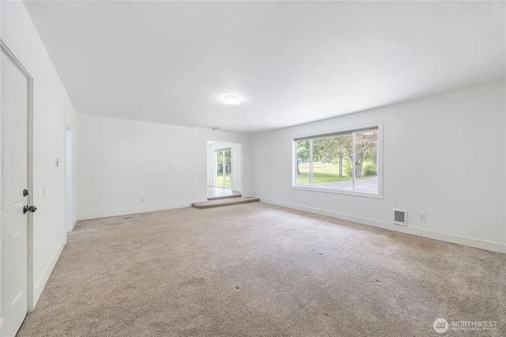 92 Joyce Piedmont Road Port Angeles WA 98363