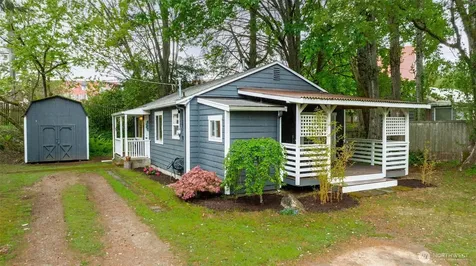 15504 25th Avenue NE Shoreline WA 98155