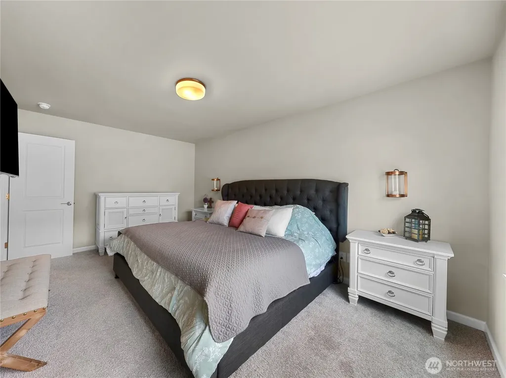 10127 15th Place SE Lake Stevens WA 98258