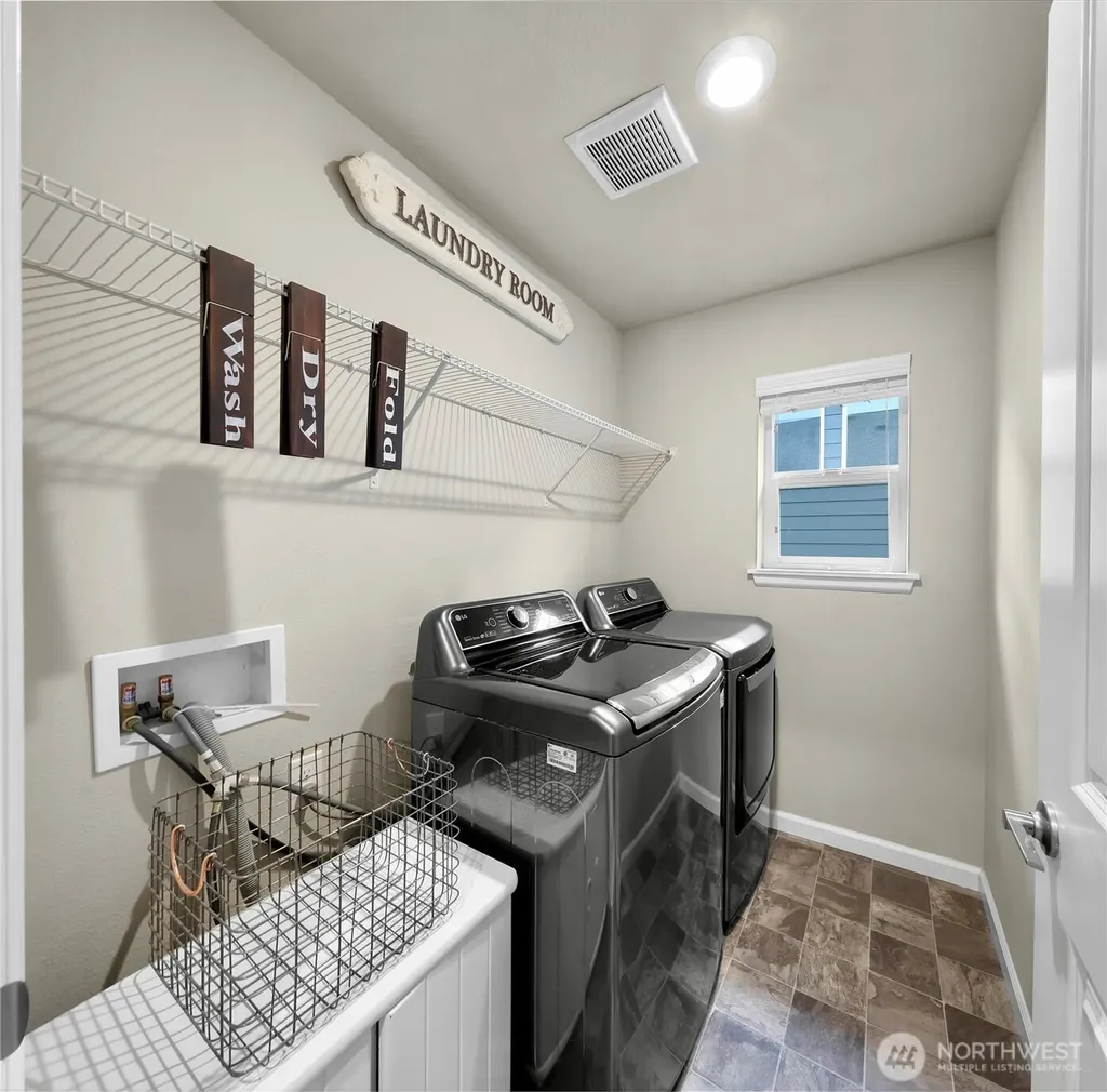10127 15th Place SE Lake Stevens WA 98258