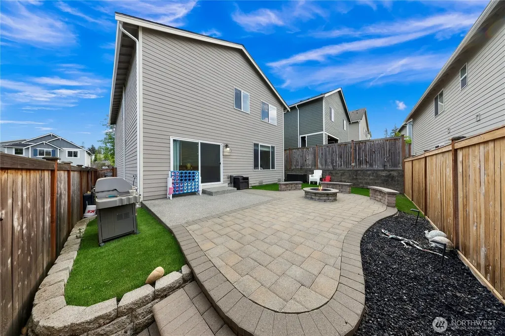 10127 15th Place SE Lake Stevens WA 98258