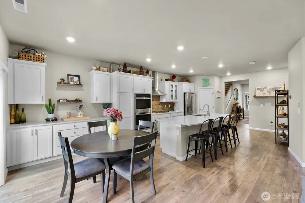 10127 15th Place SE Lake Stevens WA 98258