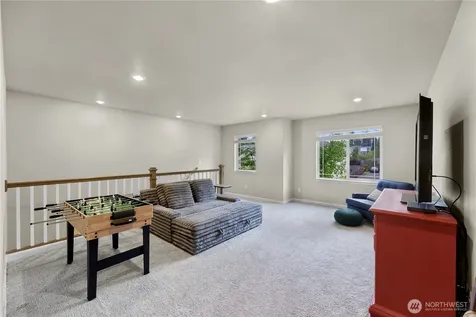 10127 15th Place SE Lake Stevens WA 98258