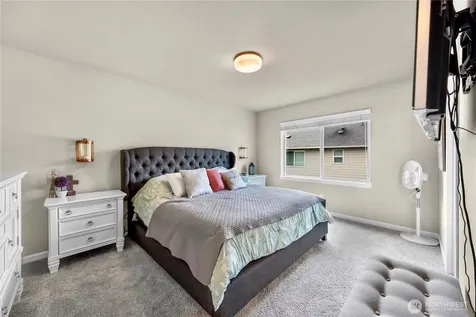 10127 15th Place SE Lake Stevens WA 98258
