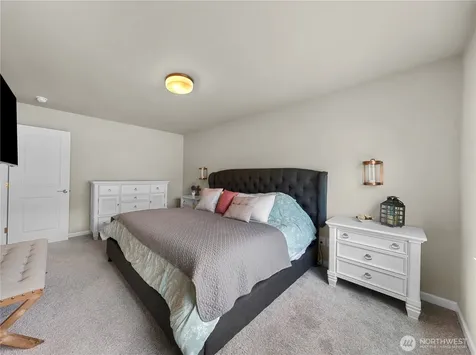 10127 15th Place SE Lake Stevens WA 98258