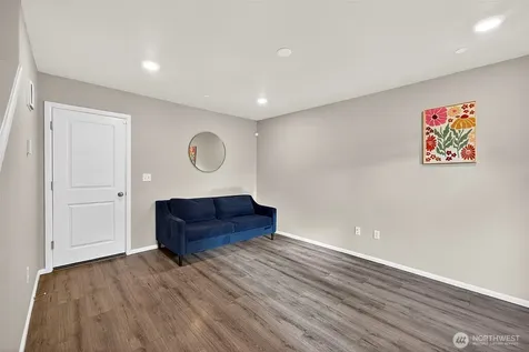 17411 118th Avenue Ct E Puyallup WA 98374