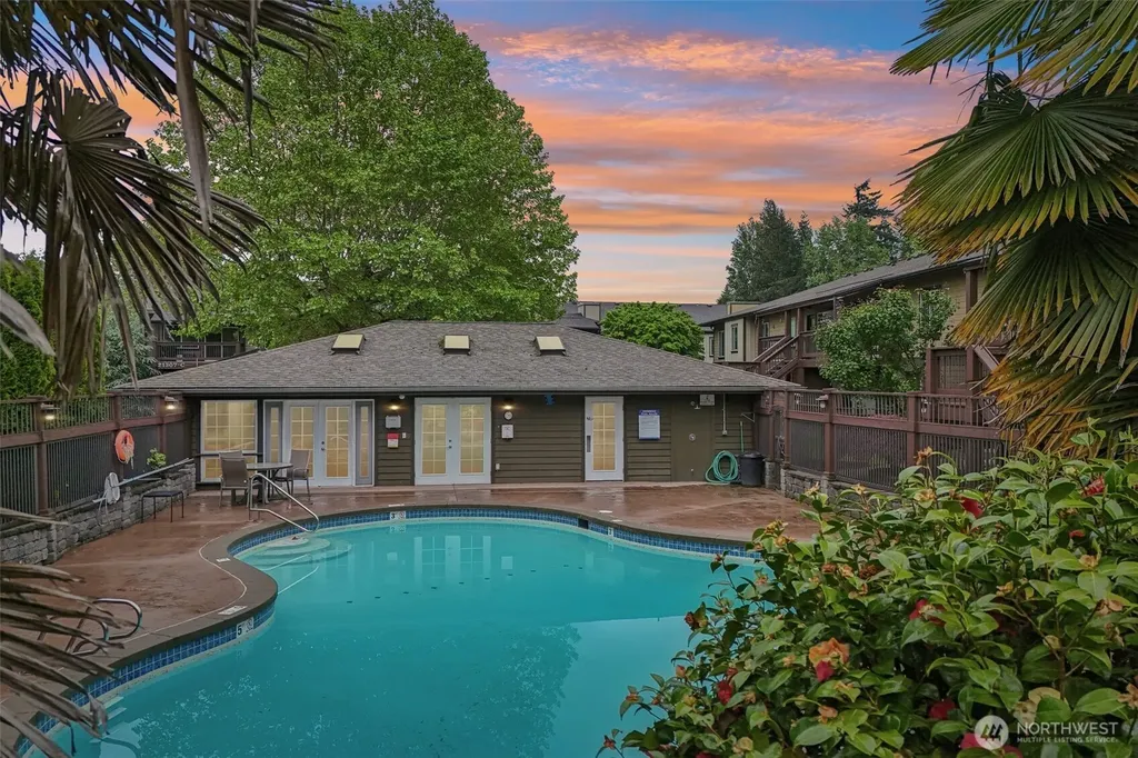 21305 48th Avenue W Mountlake Terrace WA 98043