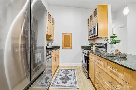 21305 48th Avenue W Mountlake Terrace WA 98043