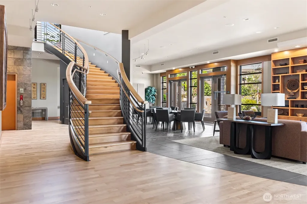 71 Pine Street Edmonds WA 98020