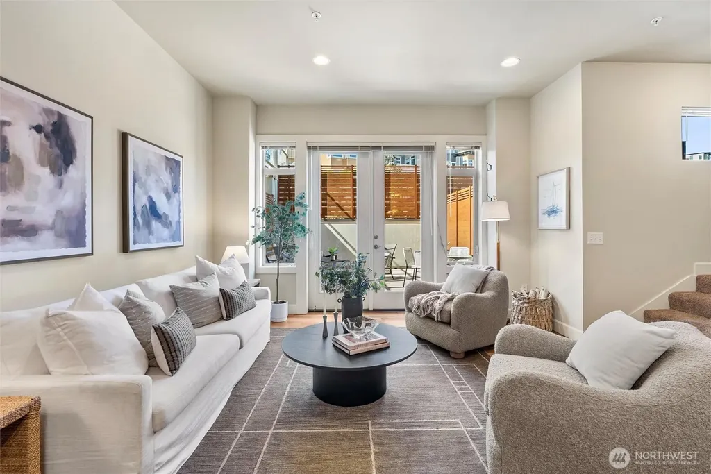 71 Pine Street Edmonds WA 98020