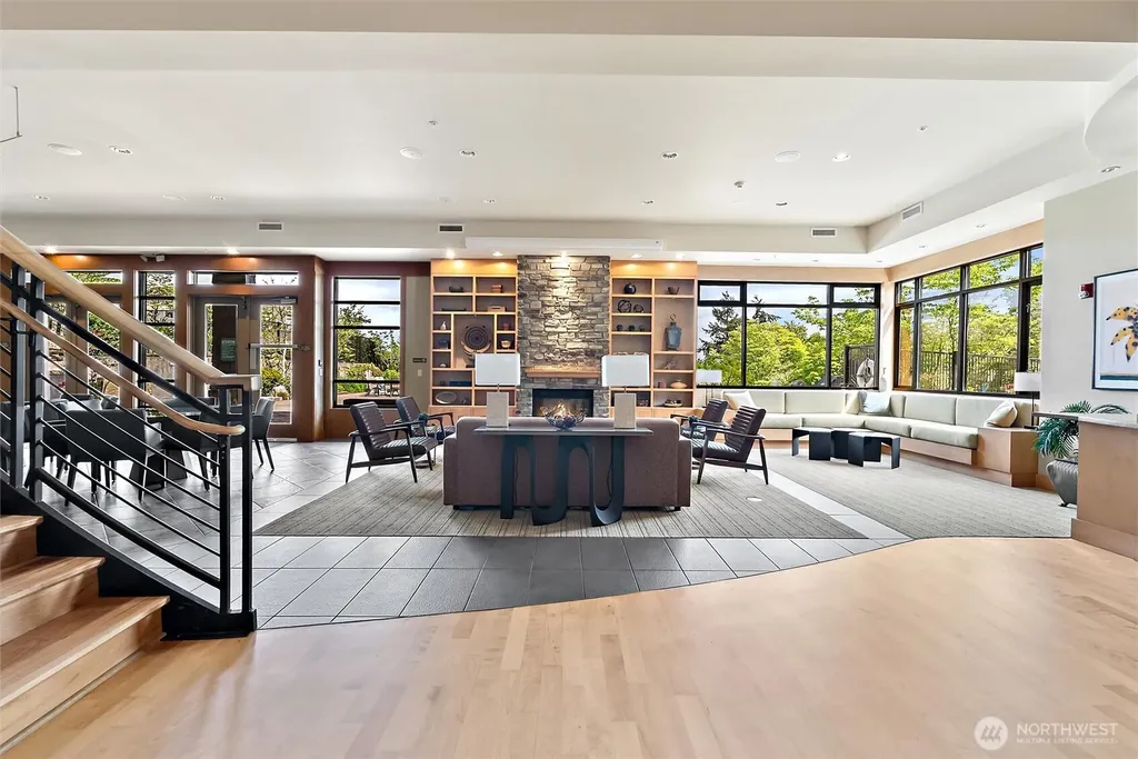 71 Pine Street Edmonds WA 98020