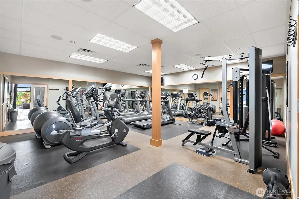 71 Pine Street Edmonds WA 98020