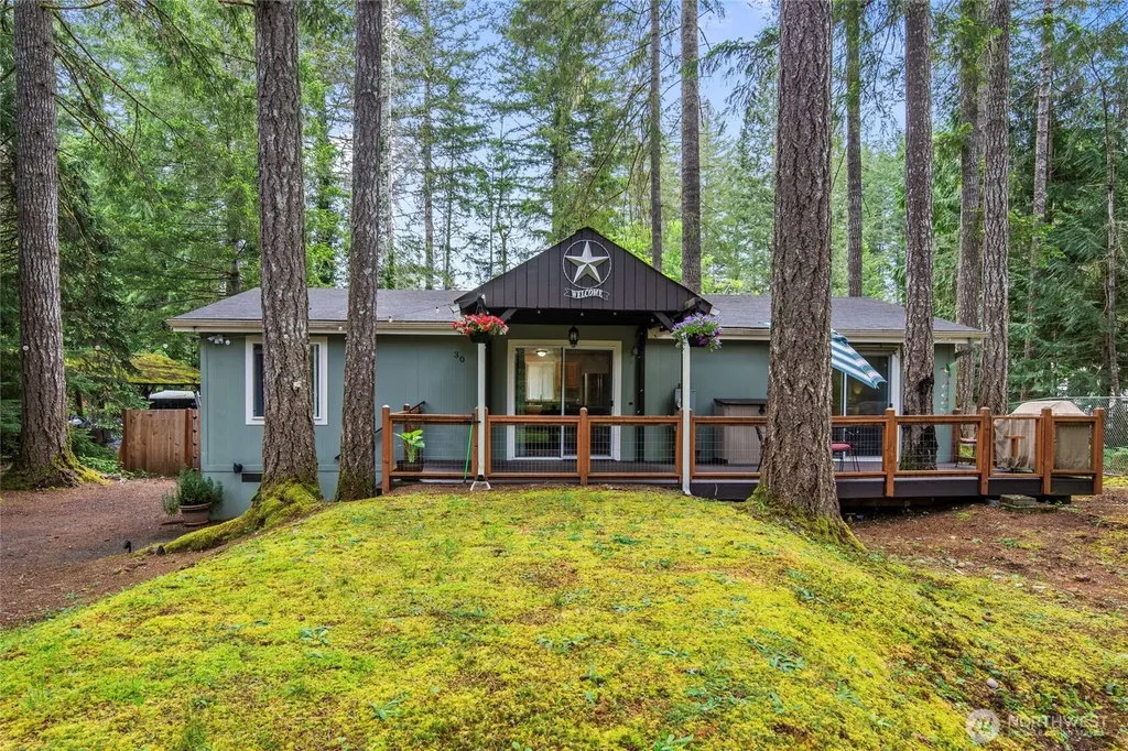 30 N Carp Place N Hoodsport WA 98548