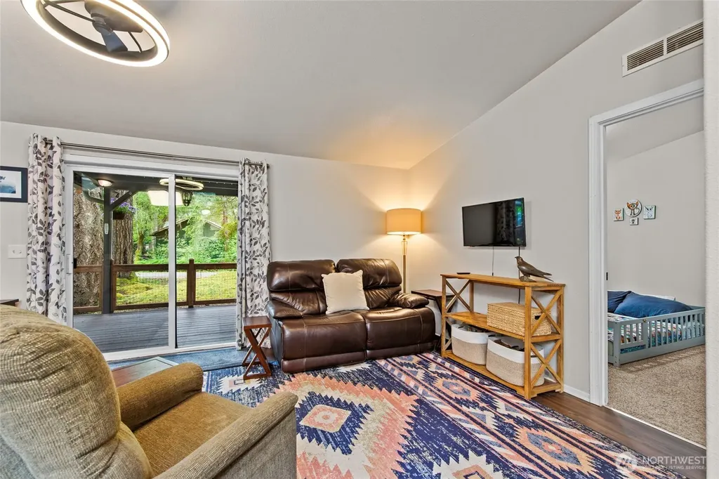30 N Carp Place N Hoodsport WA 98548