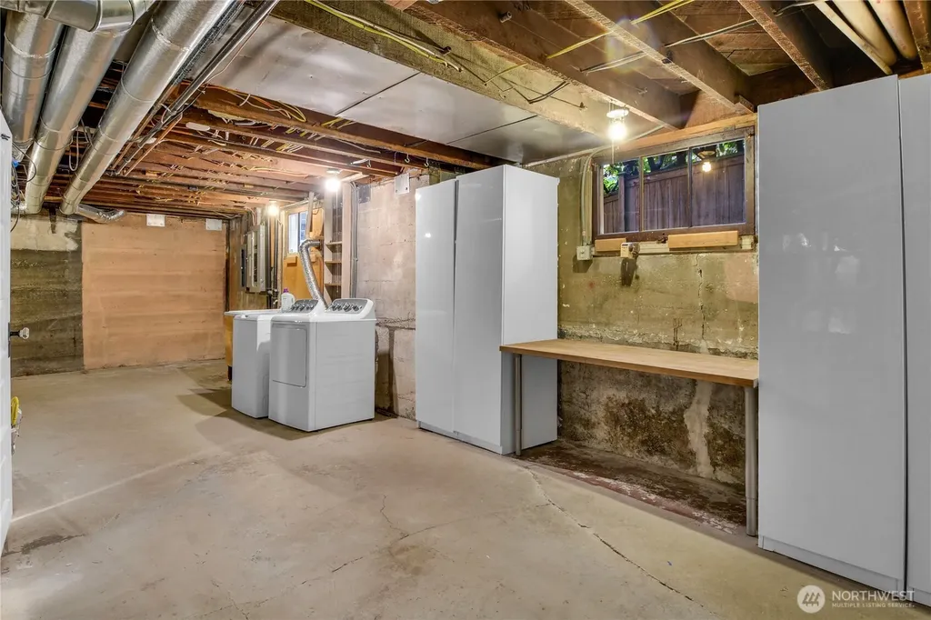 110 Smith Street Seattle WA 98109