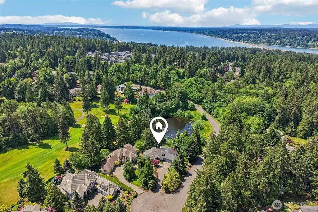 5110 N Foxglove Drive NW Gig Harbor WA 98332