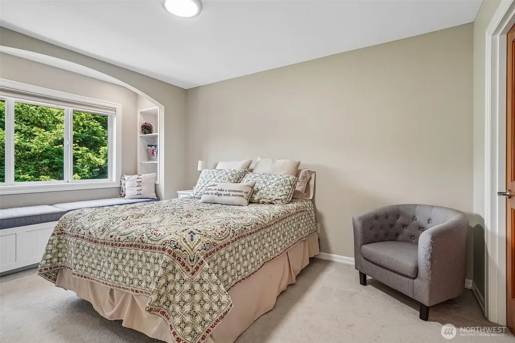 5110 N Foxglove Drive NW Gig Harbor WA 98332