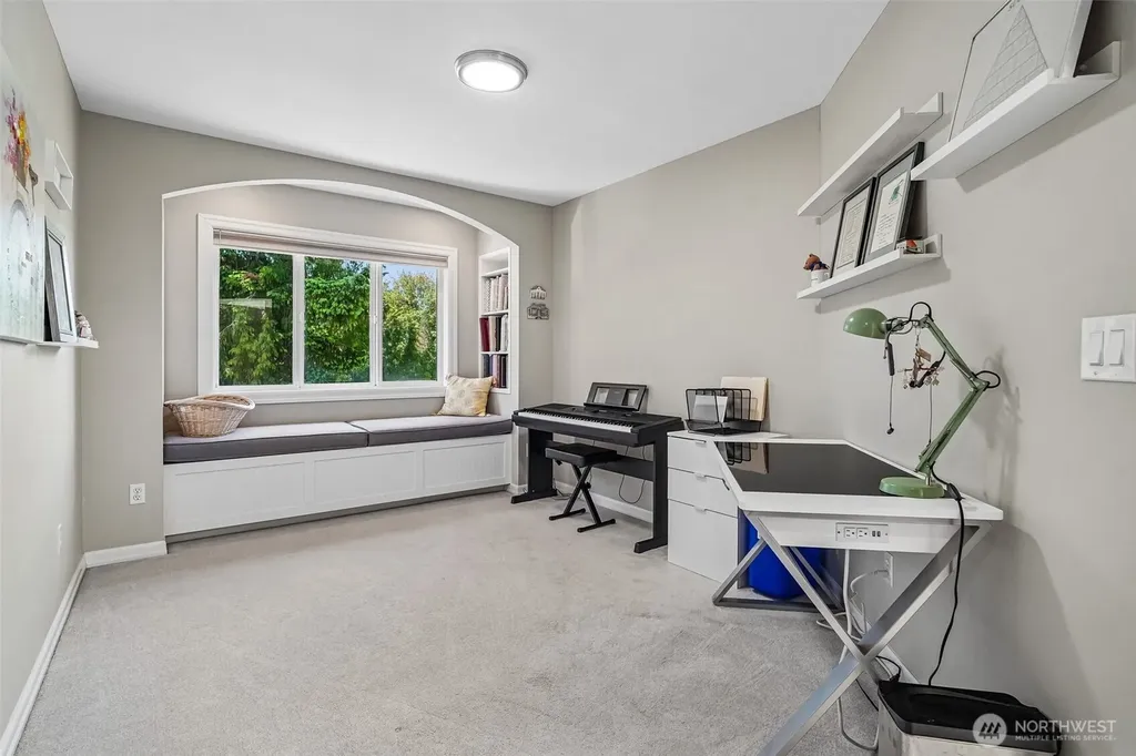 5110 N Foxglove Drive NW Gig Harbor WA 98332