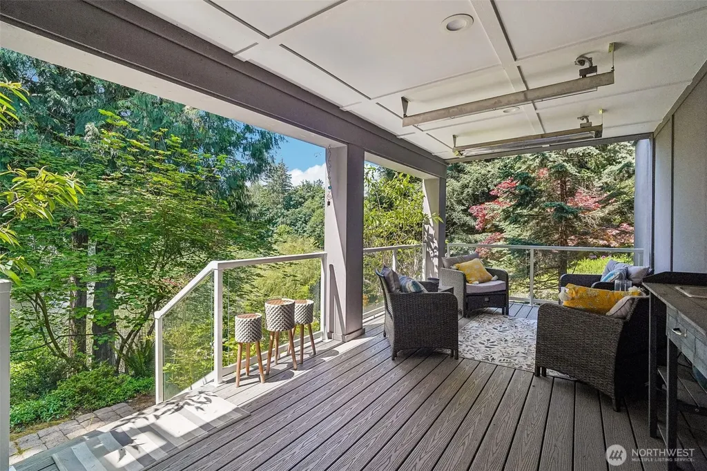 5110 N Foxglove Drive NW Gig Harbor WA 98332