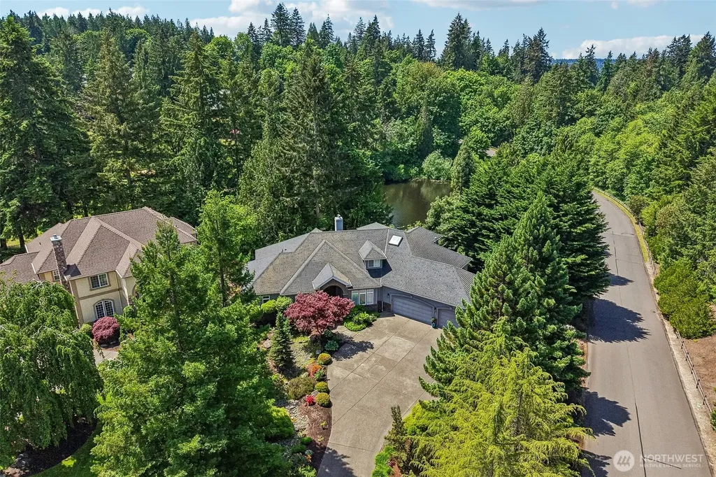 5110 N Foxglove Drive NW Gig Harbor WA 98332
