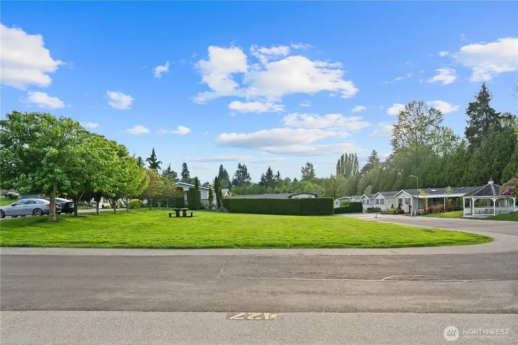 23825 15th Avenue SE Bothell WA 98021