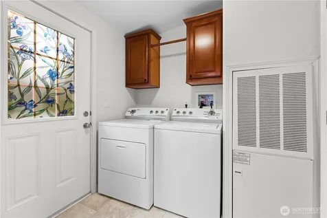 23825 15th Avenue SE Bothell WA 98021