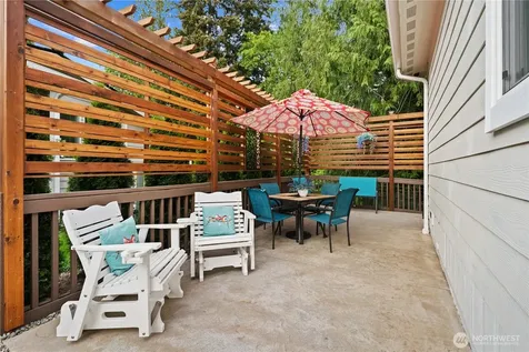 23825 15th Avenue SE Bothell WA 98021