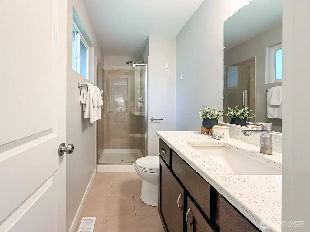 15003 108th Place NE Bothell WA 98011