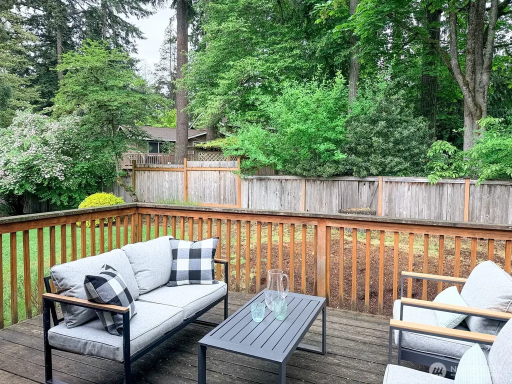 15003 108th Place NE Bothell WA 98011