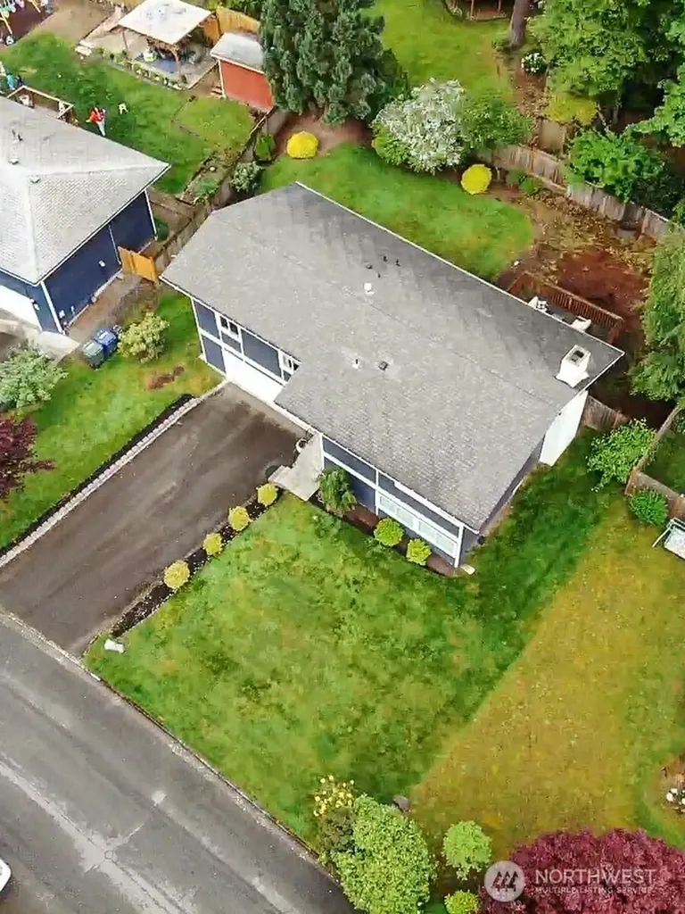 15003 108th Place NE Bothell WA 98011