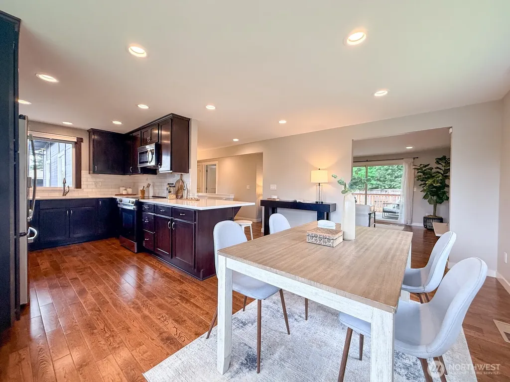 15003 108th Place NE Bothell WA 98011