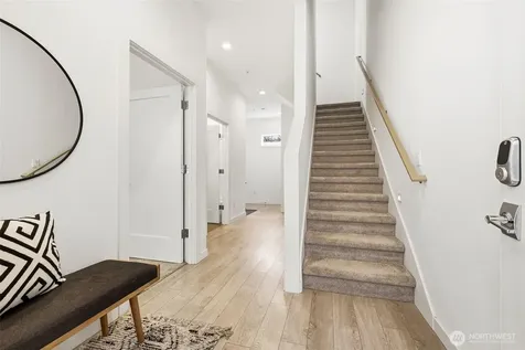 1498 NW 75th Street Seattle WA 98117