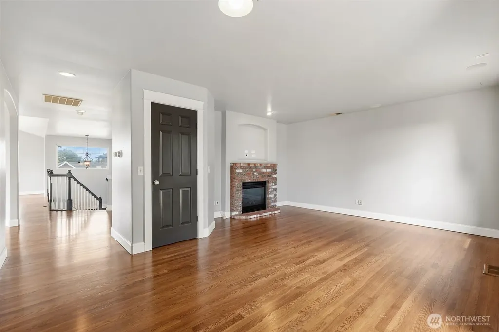1005 N 29th Street Renton WA 98056