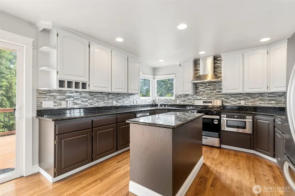 1005 N 29th Street Renton WA 98056