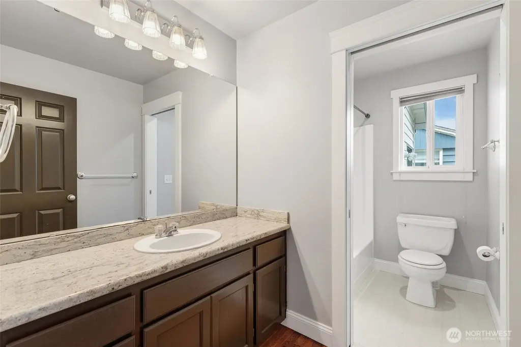 1005 N 29th Street Renton WA 98056