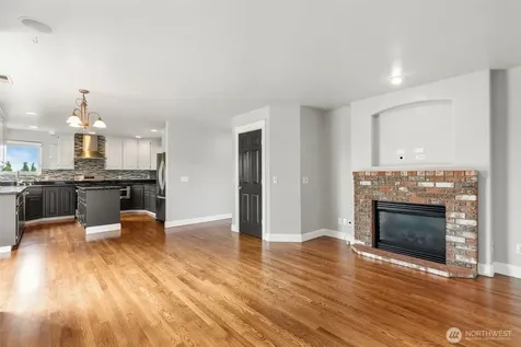 1005 N 29th Street Renton WA 98056