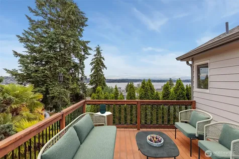 1005 N 29th Street Renton WA 98056