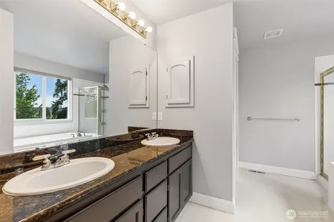 1005 N 29th Street Renton WA 98056