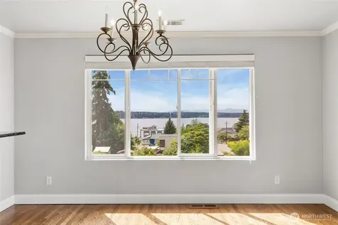 1005 N 29th Street Renton WA 98056