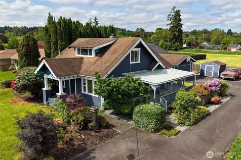 1002 7th Street SW Puyallup WA 98371