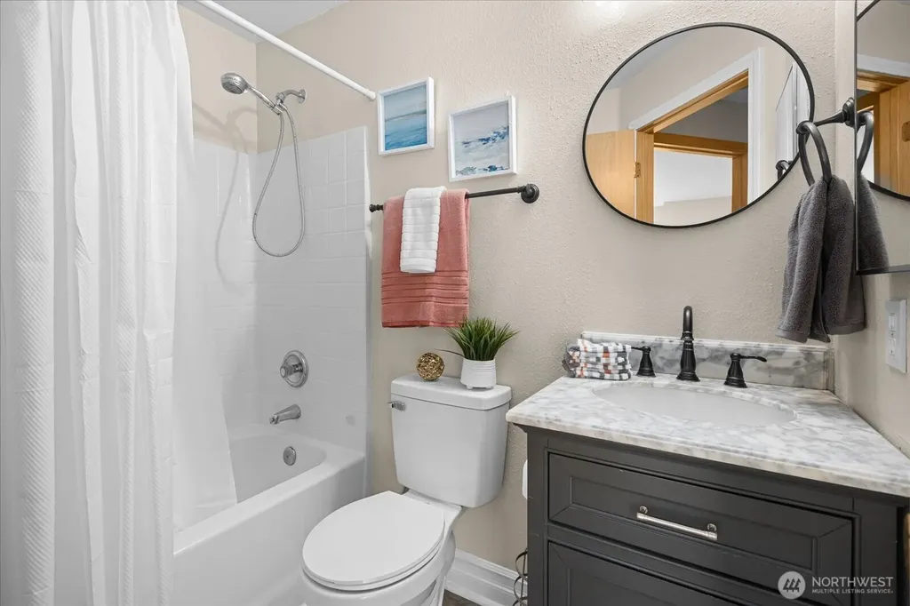 17708 Topper Court Arlington WA 98223