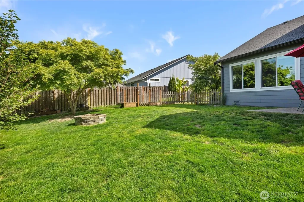 17708 Topper Court Arlington WA 98223