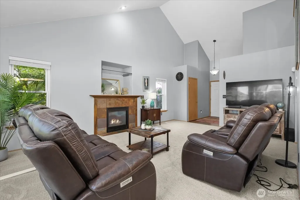 17708 Topper Court Arlington WA 98223