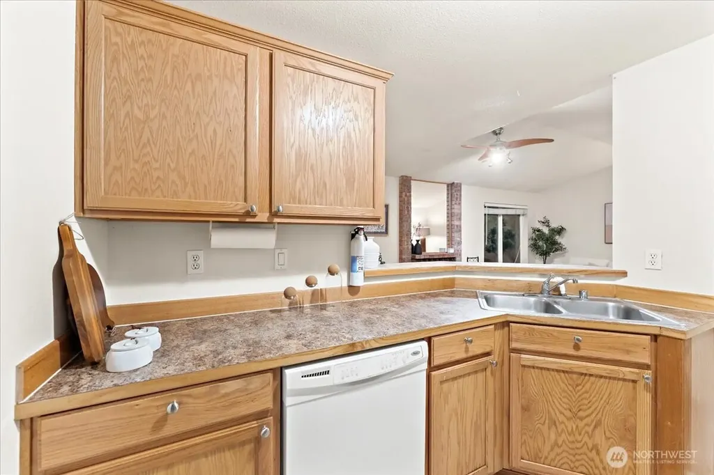 1009 112th Street SE Everett WA 98208