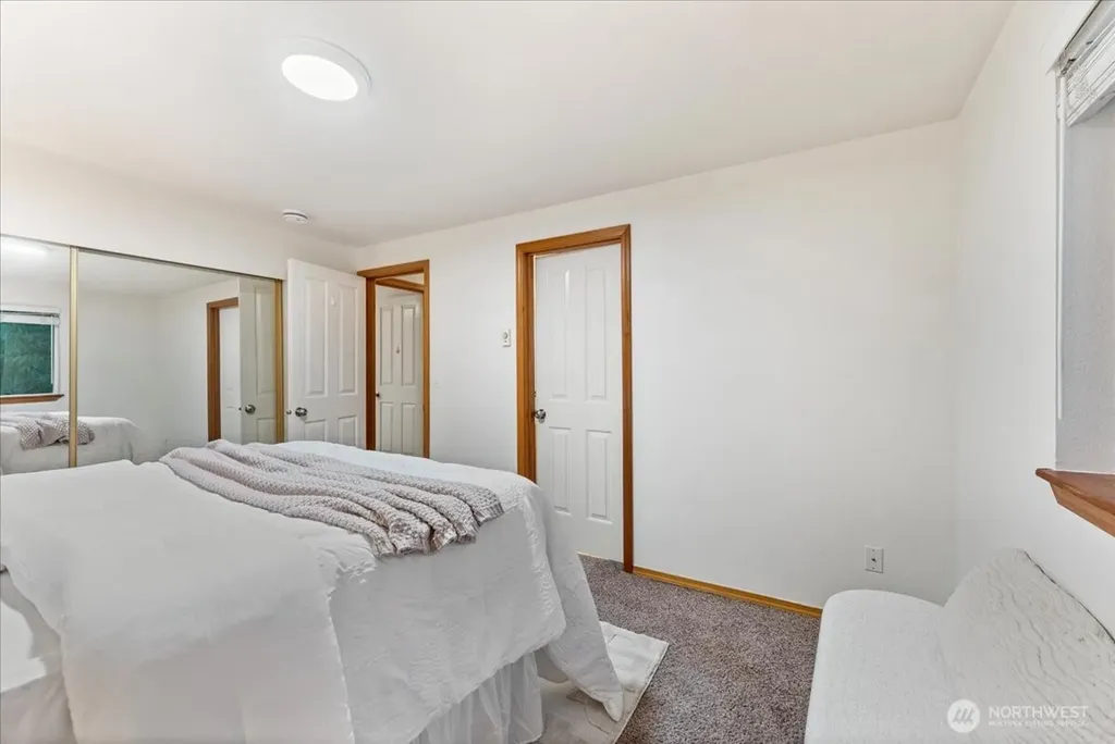 1009 112th Street SE Everett WA 98208