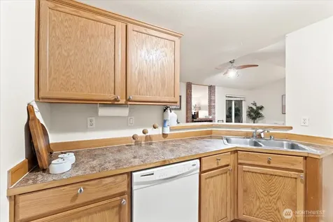 1009 112th Street SE Everett WA 98208