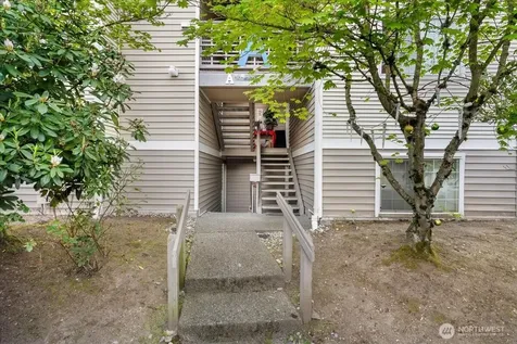 1009 112th Street SE Everett WA 98208