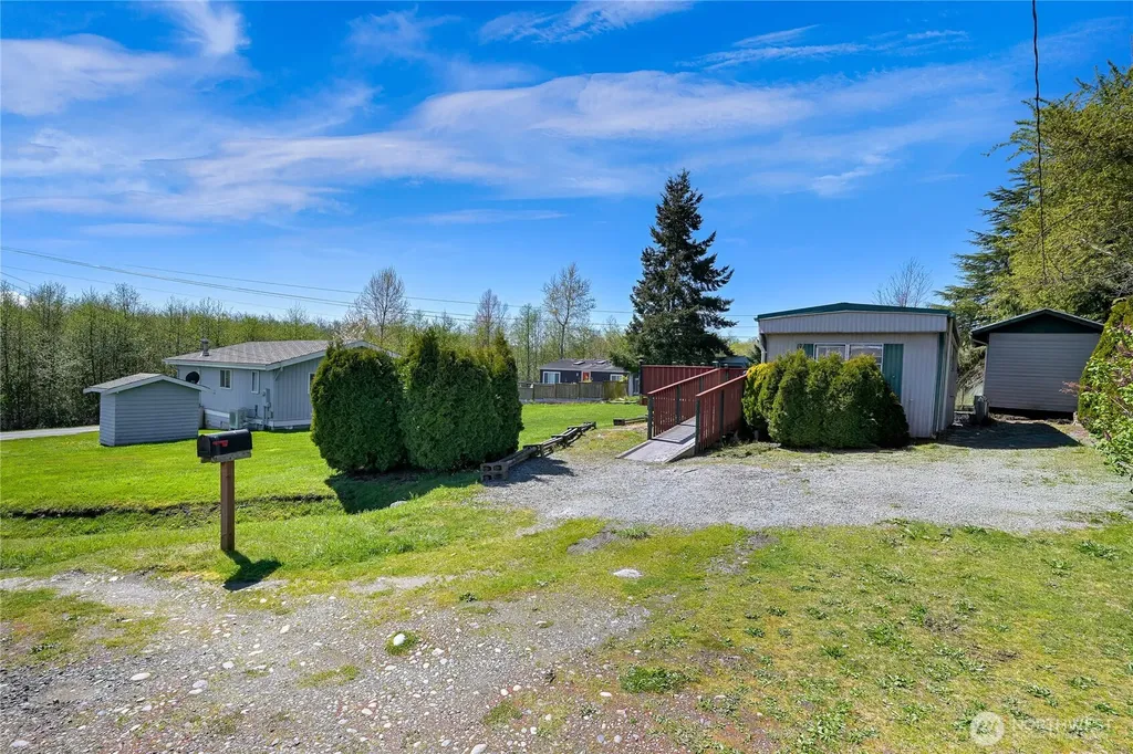 8409 Richard Way Blaine WA 98230