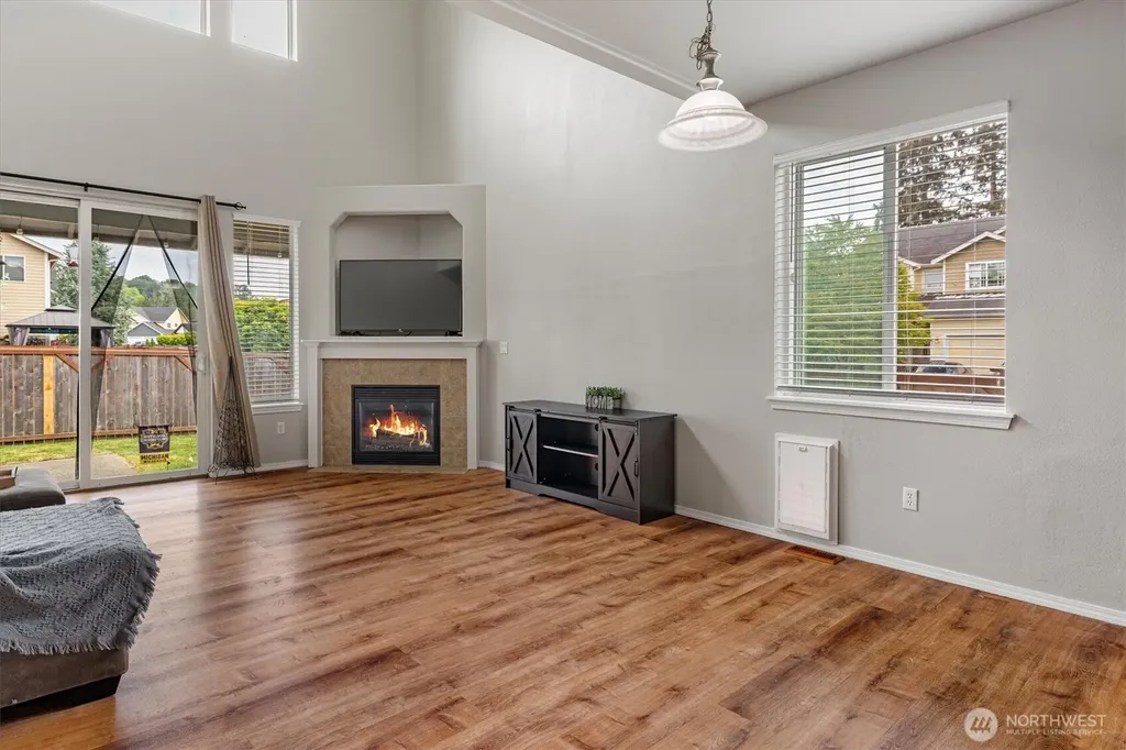 1210 Blue Jay Avenue SW Orting WA 98360